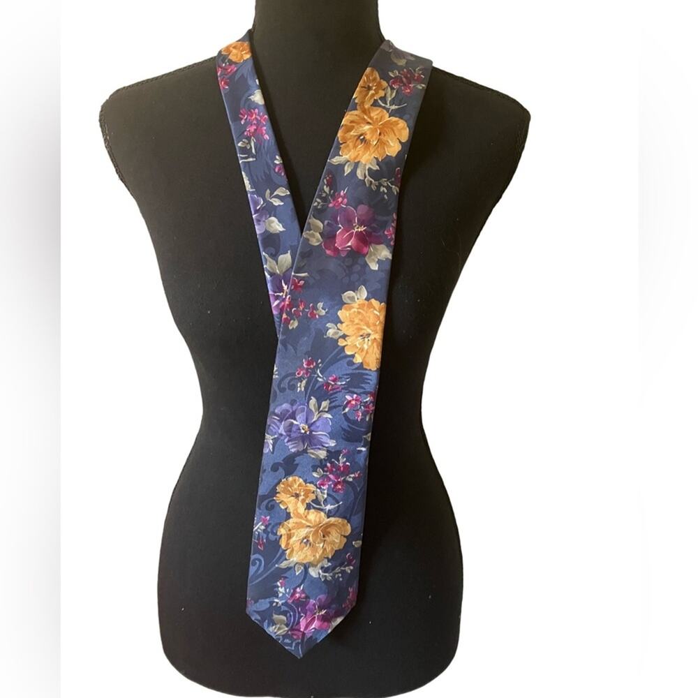 Beautiful Floral Tie by K.E.T.C.H